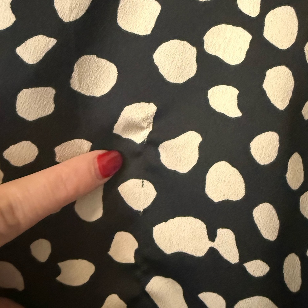 LOFT Size 20 Black & Tan Patterned Top 🖤 Cute Large Bow in Back - Picture 2 of 9